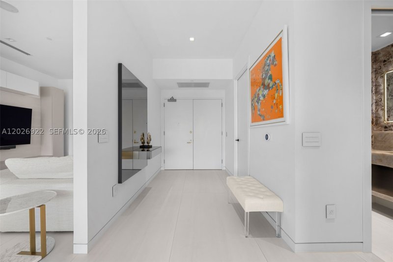 Condo for sale at Oceania 5 TH-8