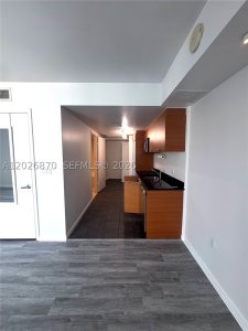 Comprar apartamento no 50 Biscayne 3303