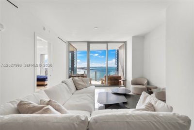 Comprar apartamento no Aston Martin Residences 3905W