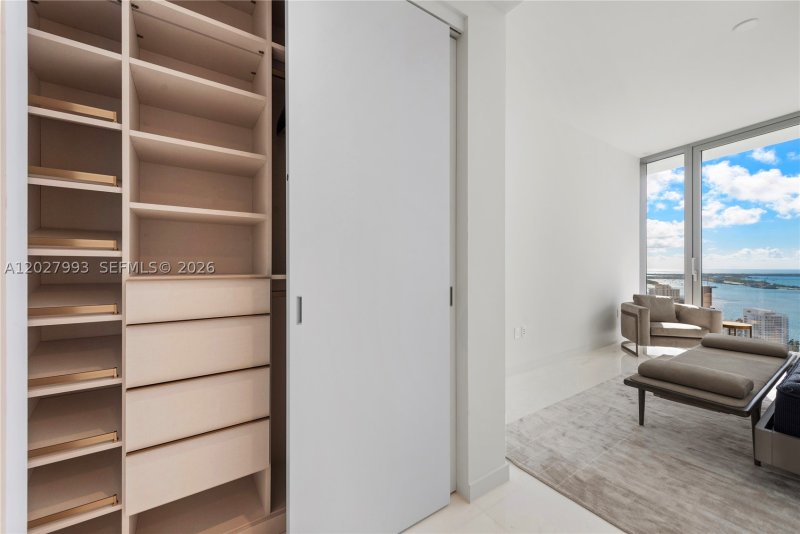 Condo for sale at Aston Martin Residences 3905W