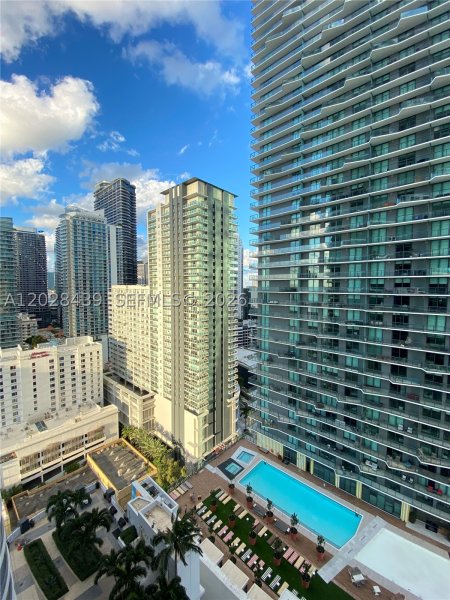 Condo for sale at Infinity on Brickell 2212