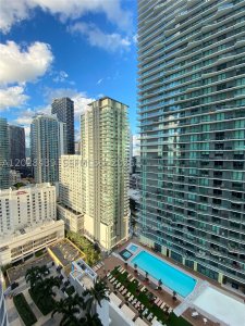 Comprar apartamento no Infinity on Brickell 2212