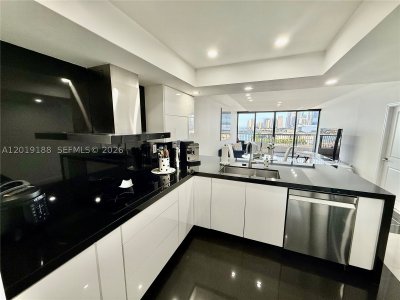Comprar apartamento en The Venetia 15H