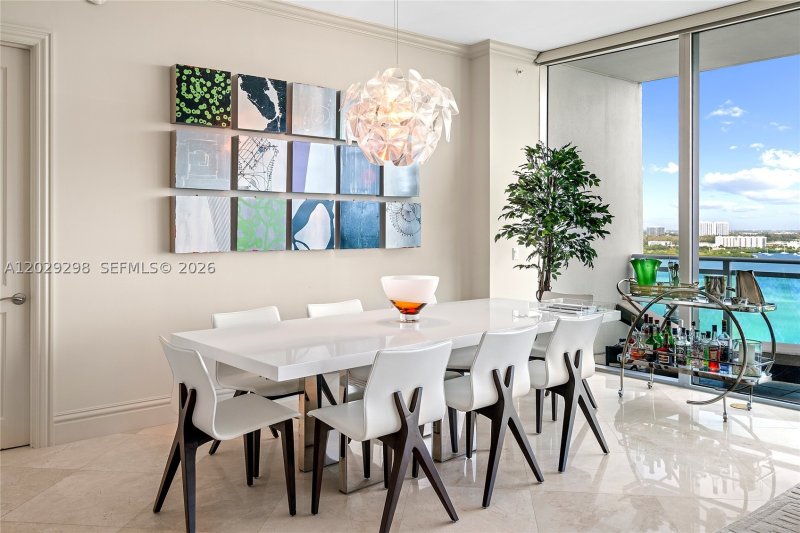 Comprar apartamento en Ritz Carlton One Bal Harbour 1606