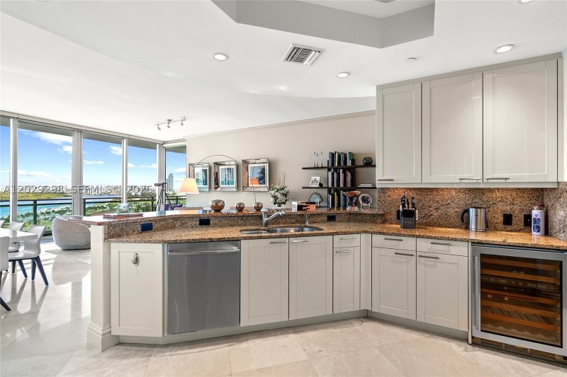 Comprar apartamento en Ritz Carlton One Bal Harbour 1606