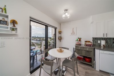 Comprar apartamento en The Summit 1105N
