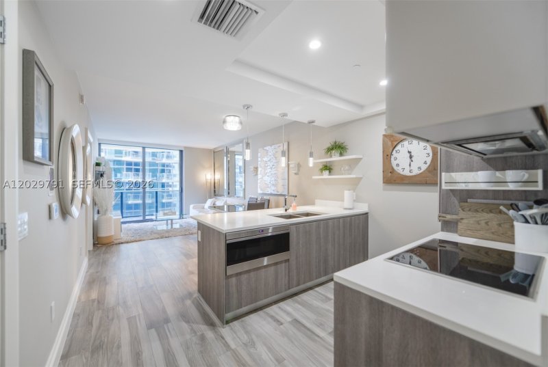 Apartment for rent at SLS Lux Brickell 3706
