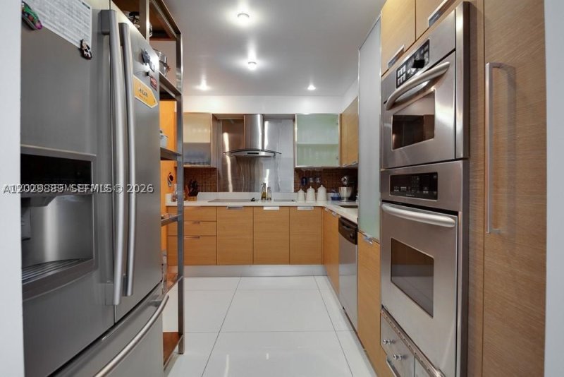 Apartment for rent at Nine Island Avenue 1111