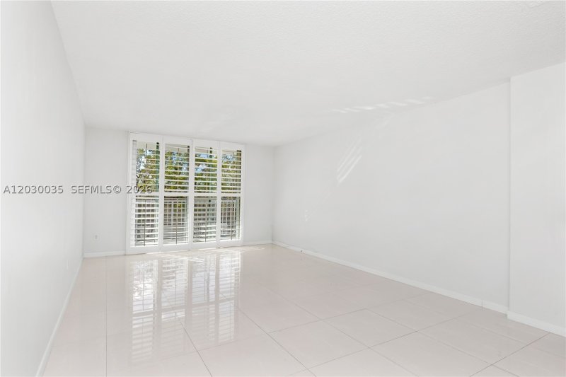 Alquiler de apartamento en Cape Florida Club 207