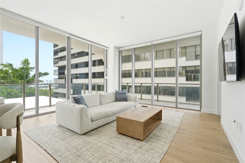 Condo for sale at MR. C Residences 911