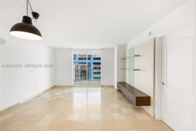 Aluguel de apartamento no Skyline On Brickell 1103