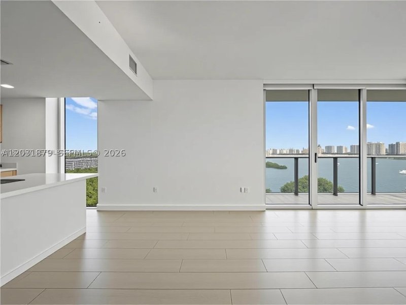 Comprar apartamento en The Harbour 1615