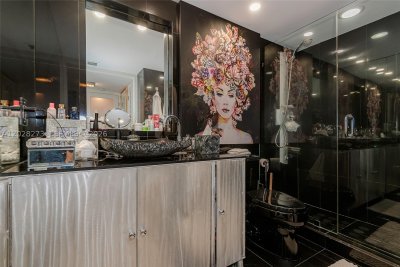 Aluguel de apartamento no Costa Brava 409