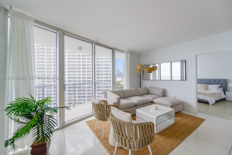 Apartment for rent at Opera Tower 2402