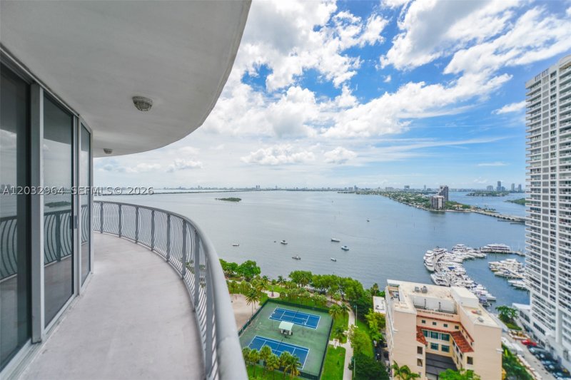 Apartment for rent at Opera Tower 2402