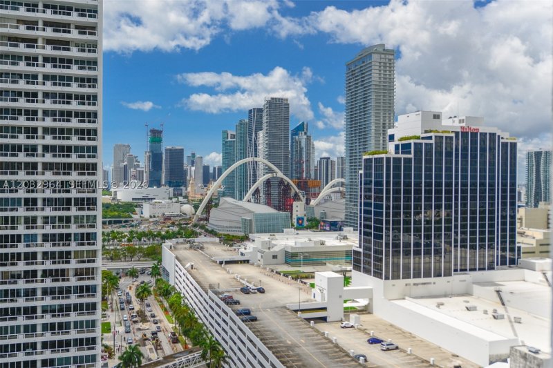 Apartment for rent at Opera Tower 2402