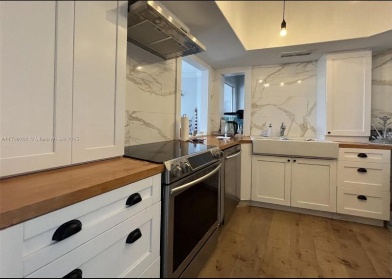 Apartment for rent at Majorca Towers Ph10