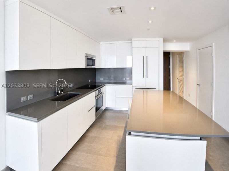 Comprar apartamento en Brickell City Centre Rise 2206