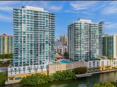 Parque Towers at St. Tropez Apt #5-2002