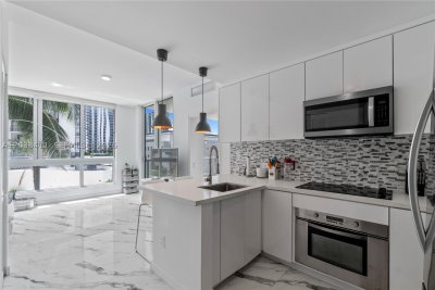 Comprar apartamento en Met 1 T-1411