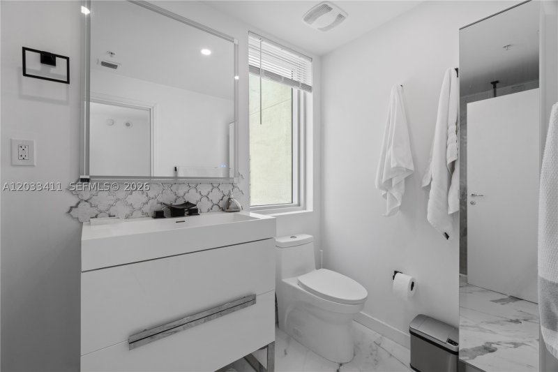 Comprar apartamento en Met 1 T-1411