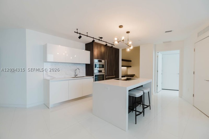Condo for sale at Paramount Miami WorldCenter 2403