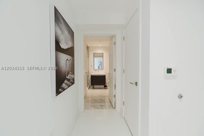 Comprar apartamento en Paramount Miami WorldCenter 2403