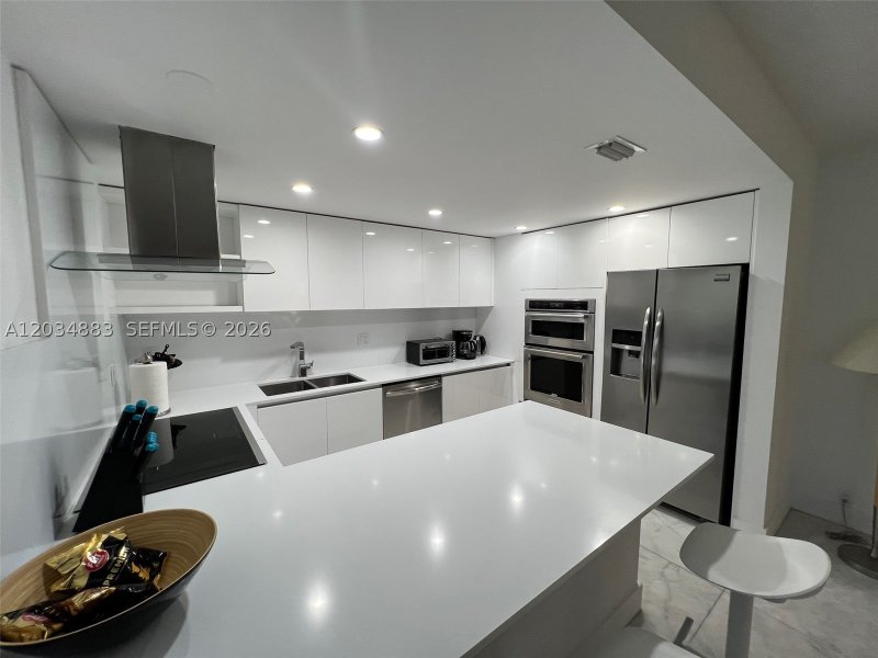 Apartment for rent at Key Colony IV Botanica 474