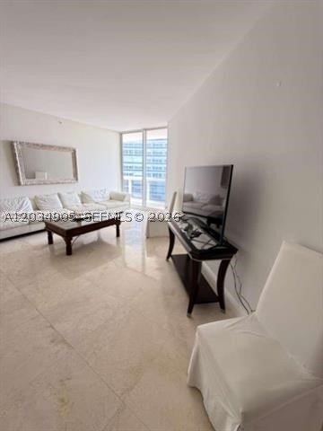 Alquiler de apartamento en Solimar N9-I