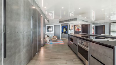 Comprar apartamento en Porto Vita 1205