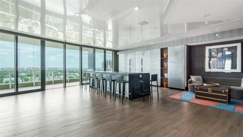 Comprar apartamento en Porto Vita 1205