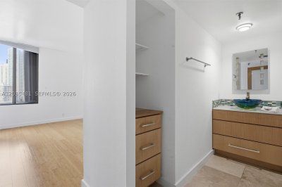 Comprar apartamento en Brickell Key One A1615