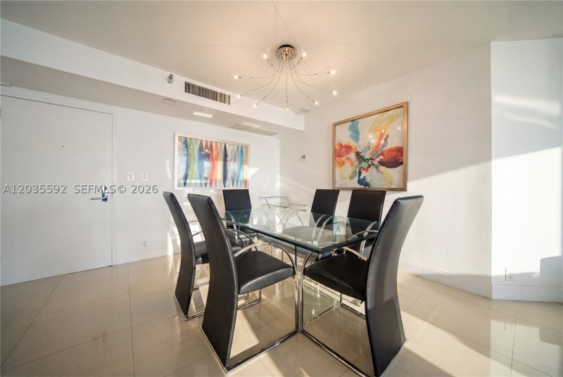 Condo for sale at Mystic Pointe 500 2013