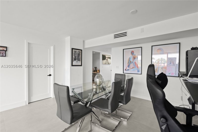 Condo for sale at Waterview 331