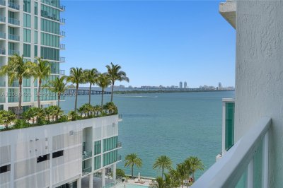 Moon Bay Apt #901