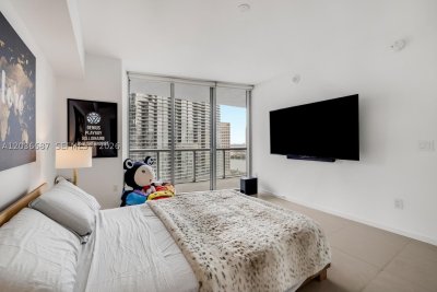 Comprar apartamento no Icon Brickell Tower I 3214