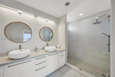 Comprar apartamento en Space 01 Lofts 1503 & 1504