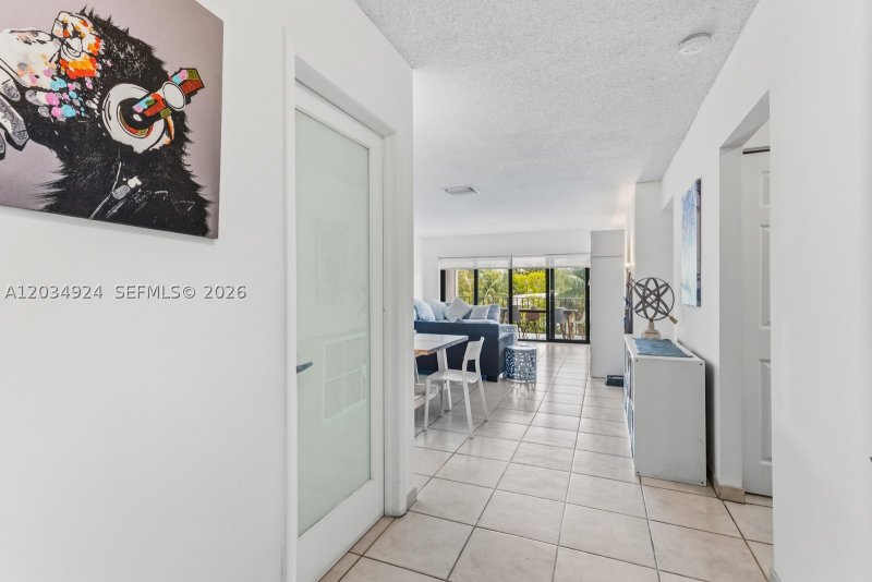 Apartment for rent at Ambassador 413
