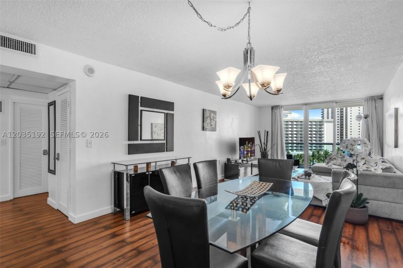 Comprar apartamento en Ocean Reserve 823