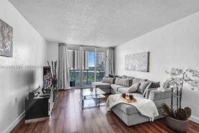 Comprar apartamento en Ocean Reserve 823
