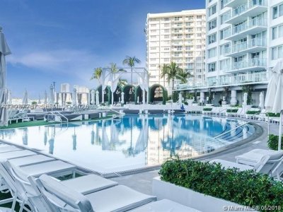 Aluguel de apartamento no 1100 West Condo (Mondrian located) 525