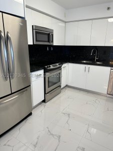 Alquiler de apartamento en Mystic Pointe 500 3208