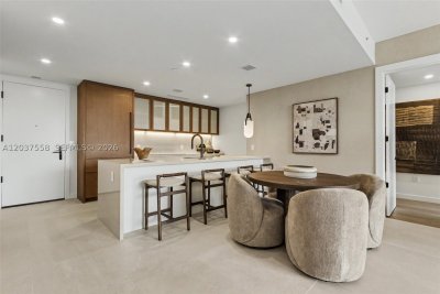 Comprar apartamento no 2200 Brickell 220