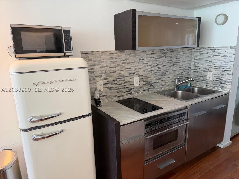 Property photo # 4
