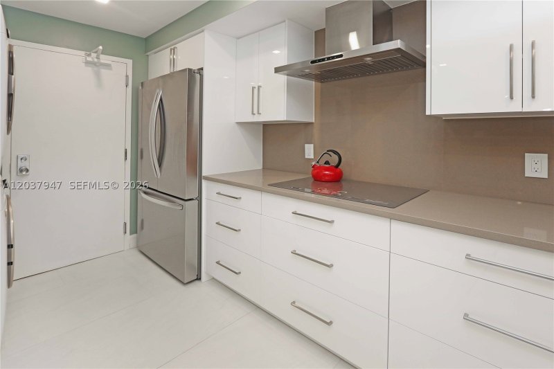 Condo for sale at Playa Del Mar 403