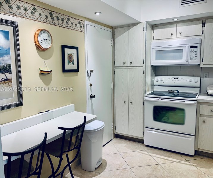 Alquiler de apartamento en The Hemispheres 4C