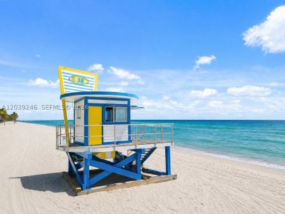 Comprar apartamento en The Wave Condo 908