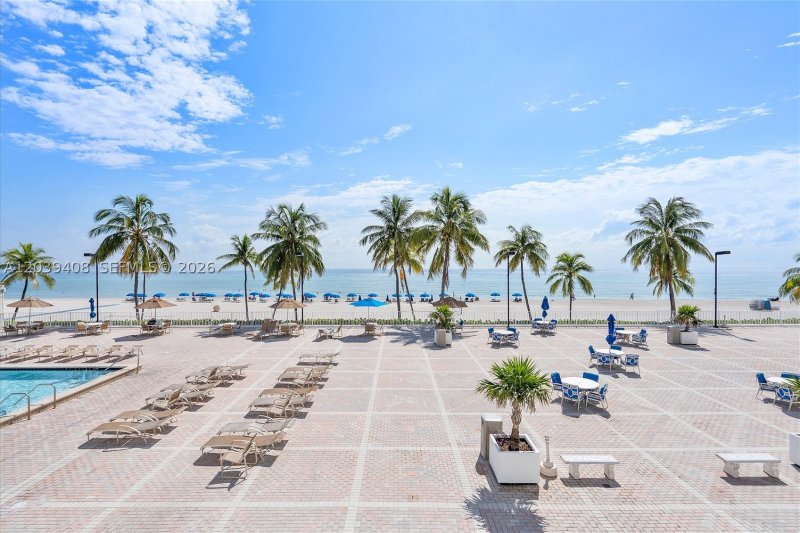 Condo for sale at Catania at Quadomain 1406