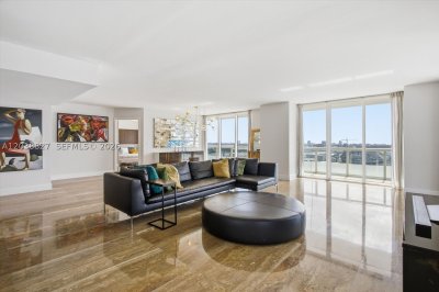 Comprar apartamento no 50 Biscayne 2510
