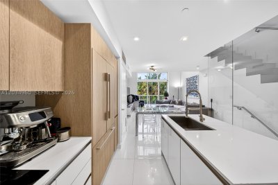 Comprar apartamento no One Bay Residences 311